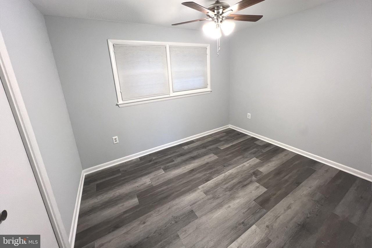 2700 Calkins Rd - Photo 7 of 10