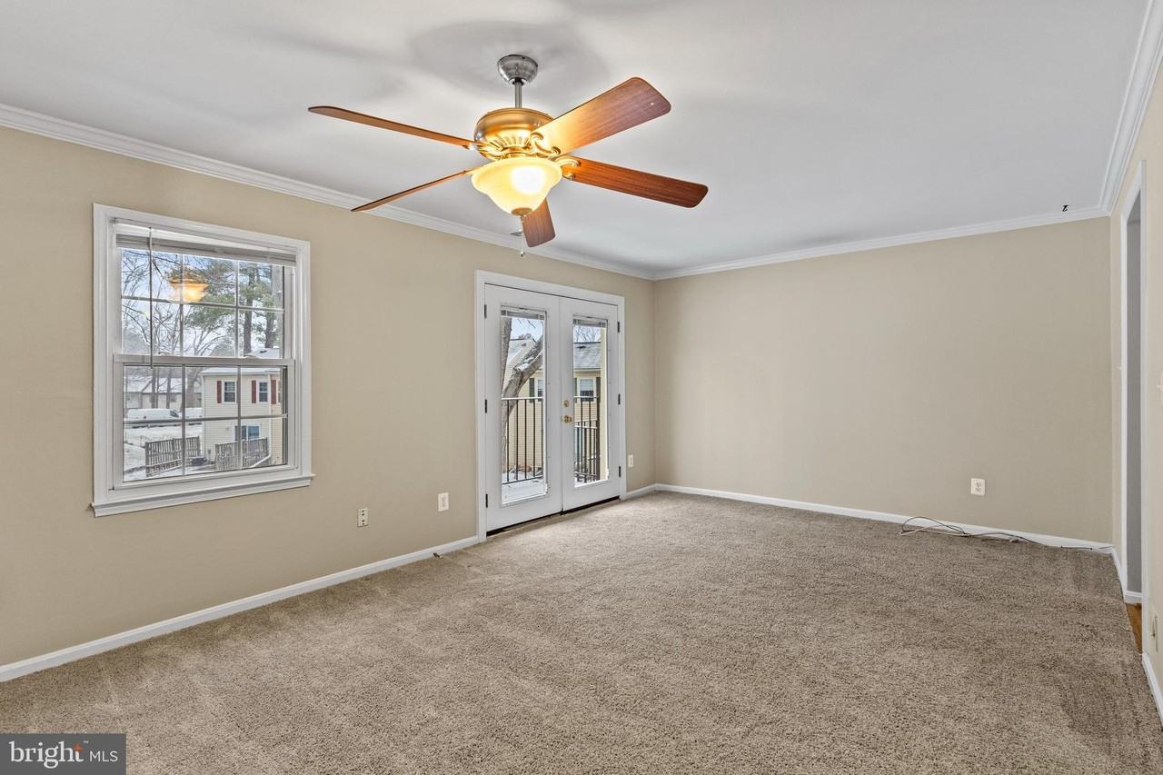 9164 Broken Oak Pl - Photo 4 of 21