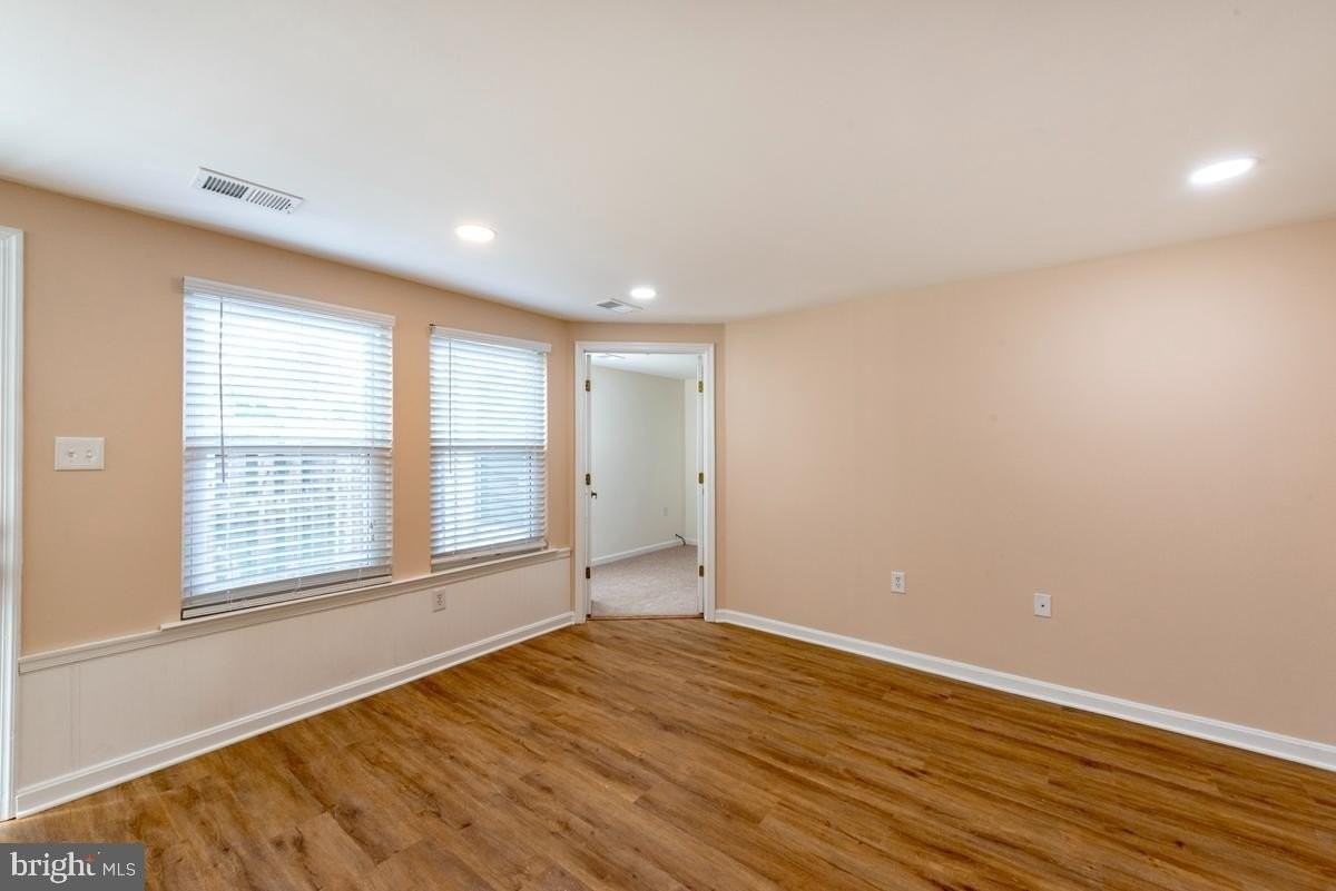 4356 Pembrook Village Dr Unit 65 - Photo 5 of 32