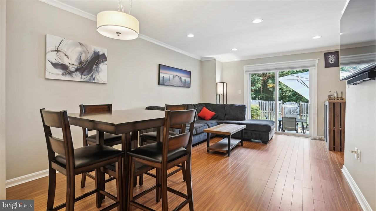 6312 Chimney Wood Ct - Photo 5 of 46