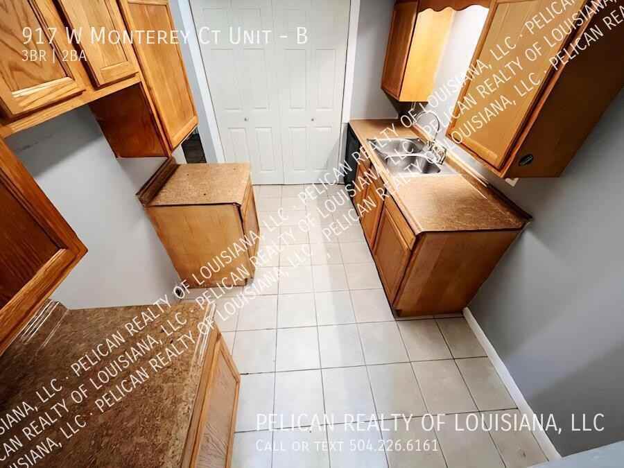 917 W Monterey Ct #B - Photo 5 of 10
