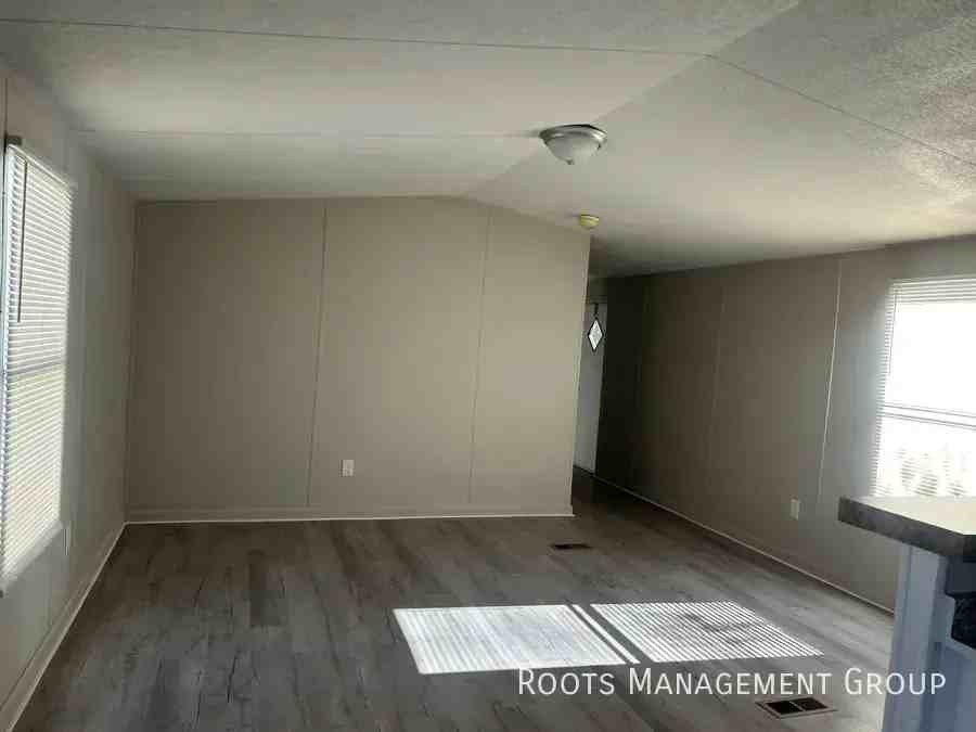 3032 Josibpet Ln #3032JL - Photo 4 of 17