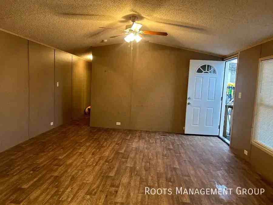 3111 Josibpet Ln #3111JL - Photo 4 of 17