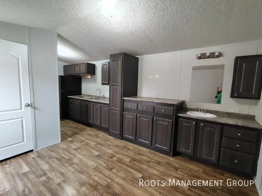 3106 Josibpet Ln #3106JL - Photo 4 of 18