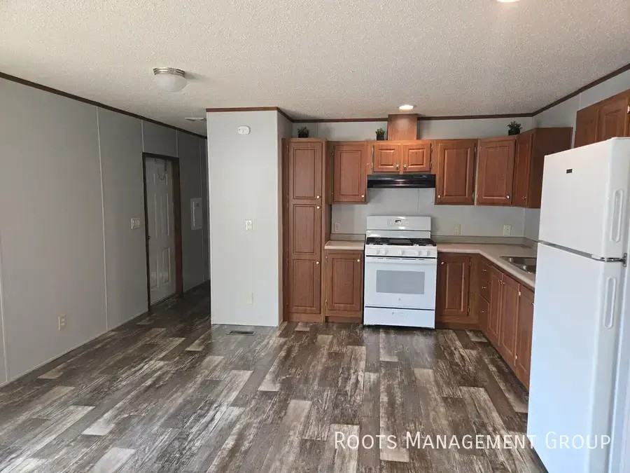 2944 Gemini St - Photo 3 of 18