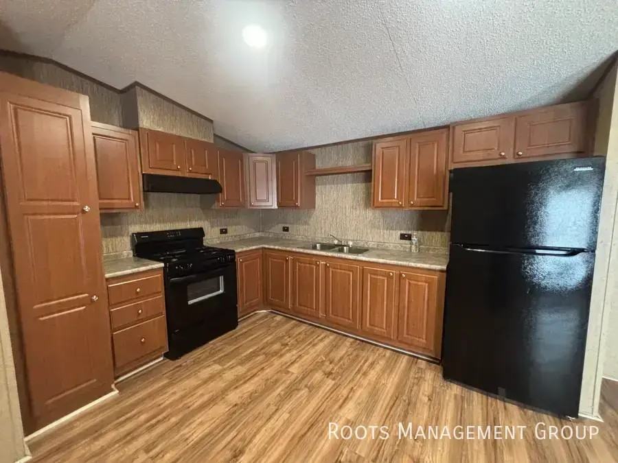 3022 Charwell Ln #3022CL - Photo 3 of 15