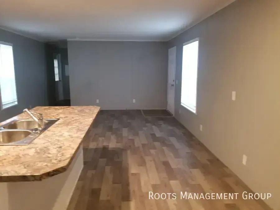 13092 Virginia Dr #25 - Photo 5 of 13