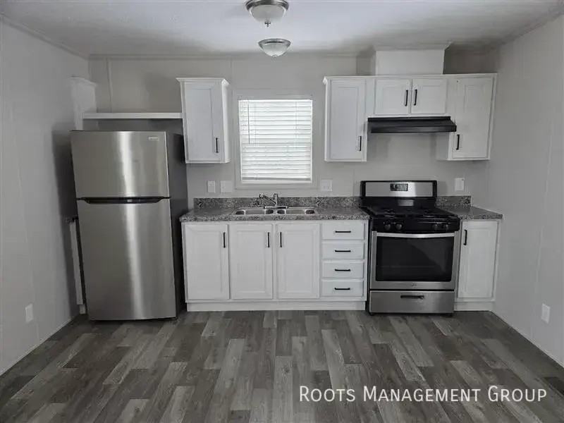 211 Carriage Lane Est #211 - Photo 4 of 19