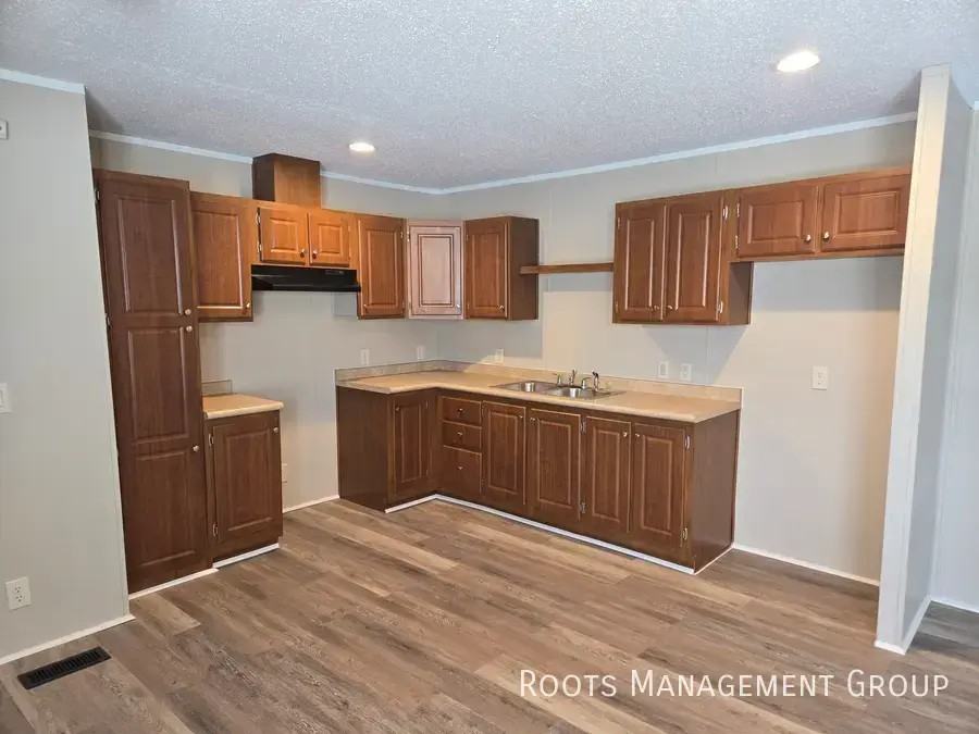 2840 Gemini St - Photo 4 of 16