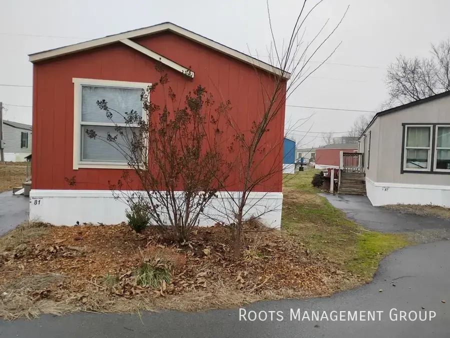 81 Riviera Courts Dr #81 - Photo 2 of 15