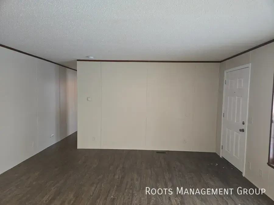 2564 Apollo Dr - Photo 6 of 19