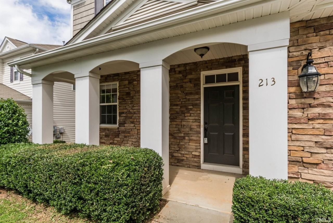 213 Bikram Dr - Photo 3 of 50