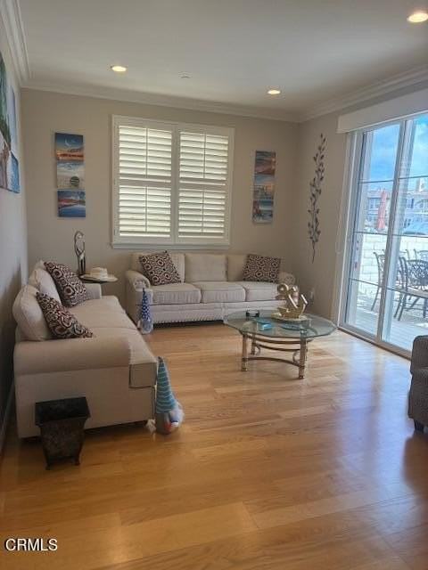 1470 Viewpoint Dr - Photo 6 of 23