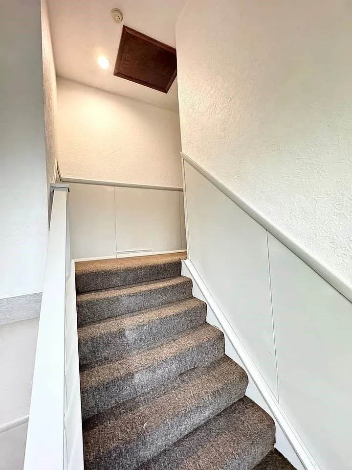 1525 Beechview Ave #2 - Photo 2 of 12