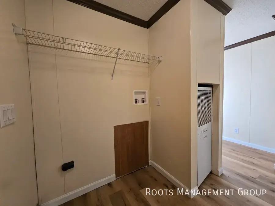 187 Hawk Dr #187 - Photo 4 of 12