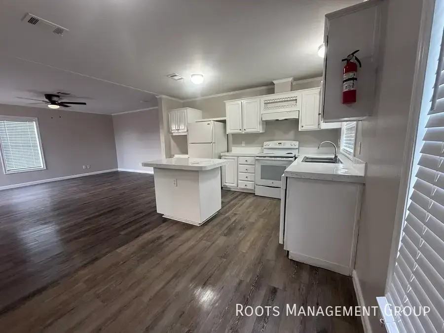 4518 Blue Bonnet Dr #4518B - Photo 3 of 22