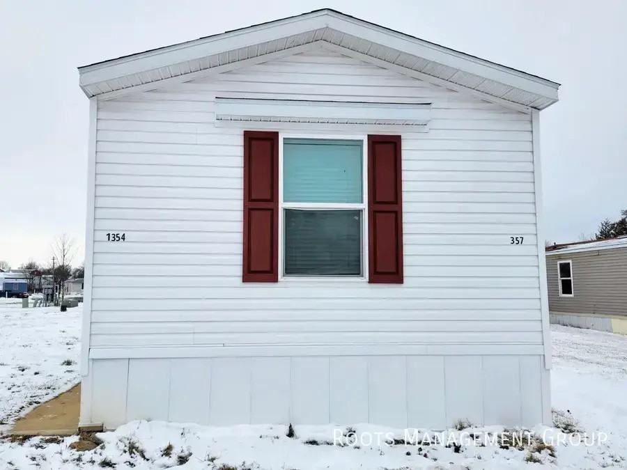 1354 Winners Cir S #1354WS - Photo 2 of 21