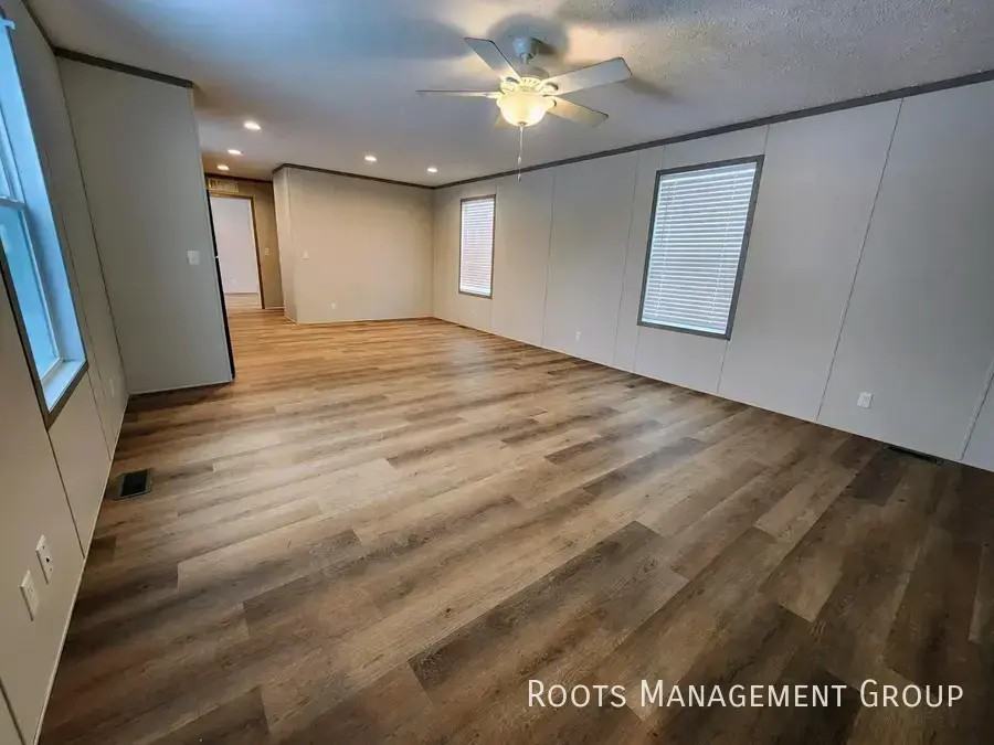 1354 Winners Cir S #1354WS - Photo 4 of 21