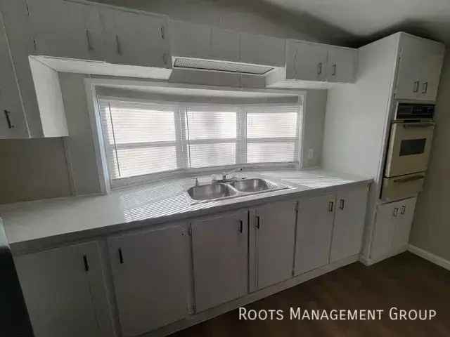 4720 Flanders Blvd #221 - Photo 7 of 16