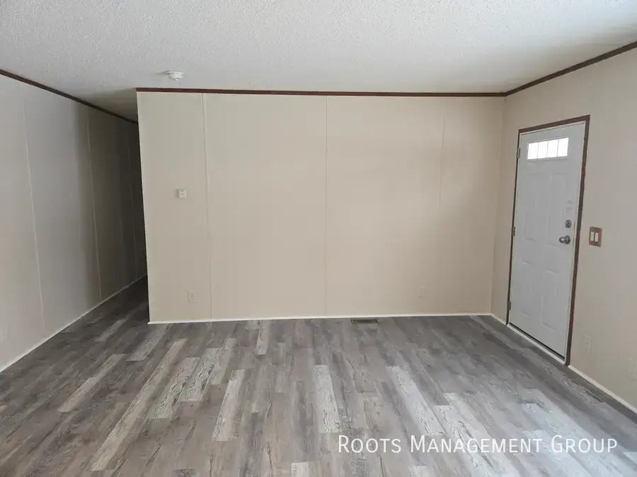 2601 Gemini St - Photo 4 of 16