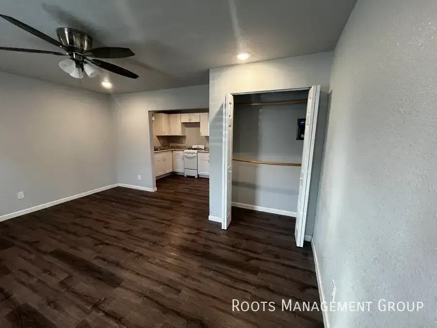 1707 E Apache Blvd #A2 - Photo 3 of 12