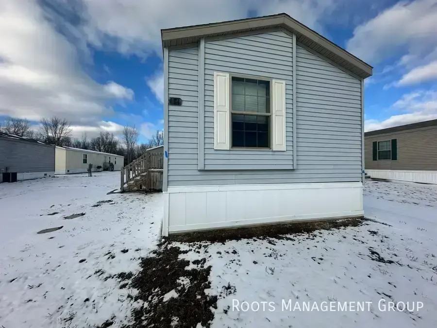 111 Cherry Hill Dr. #111 - Photo 3 of 18