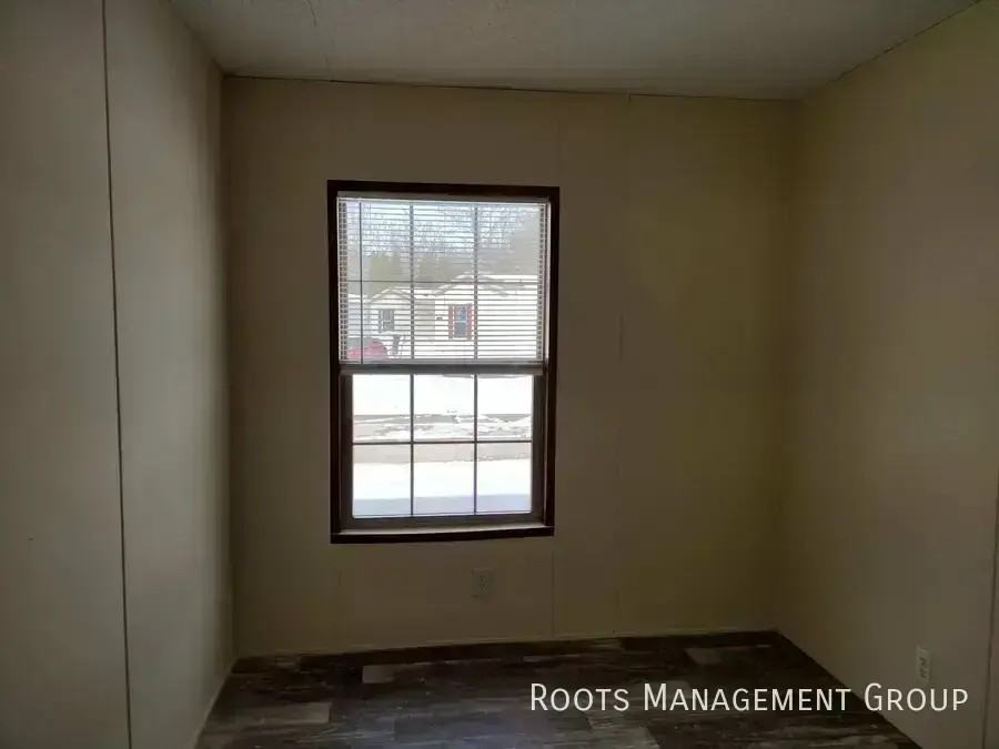 3630 Aurora Ct - Photo 7 of 11