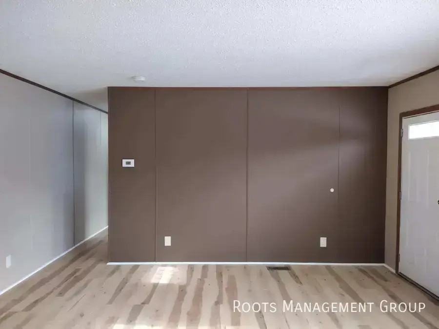 3611 Concord St - Photo 3 of 10