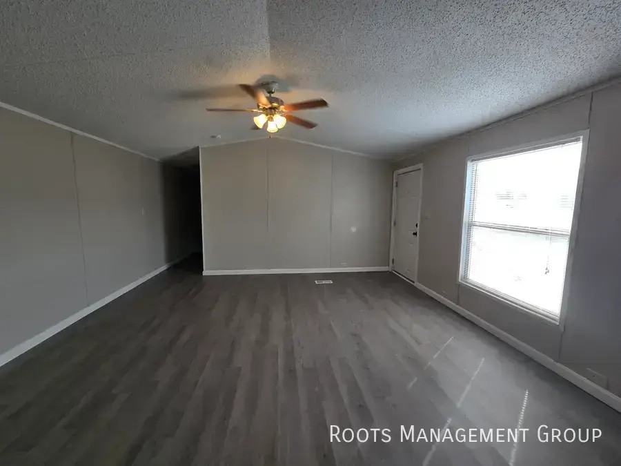 1233 Knotty Elm Loop #123 - Photo 3 of 21