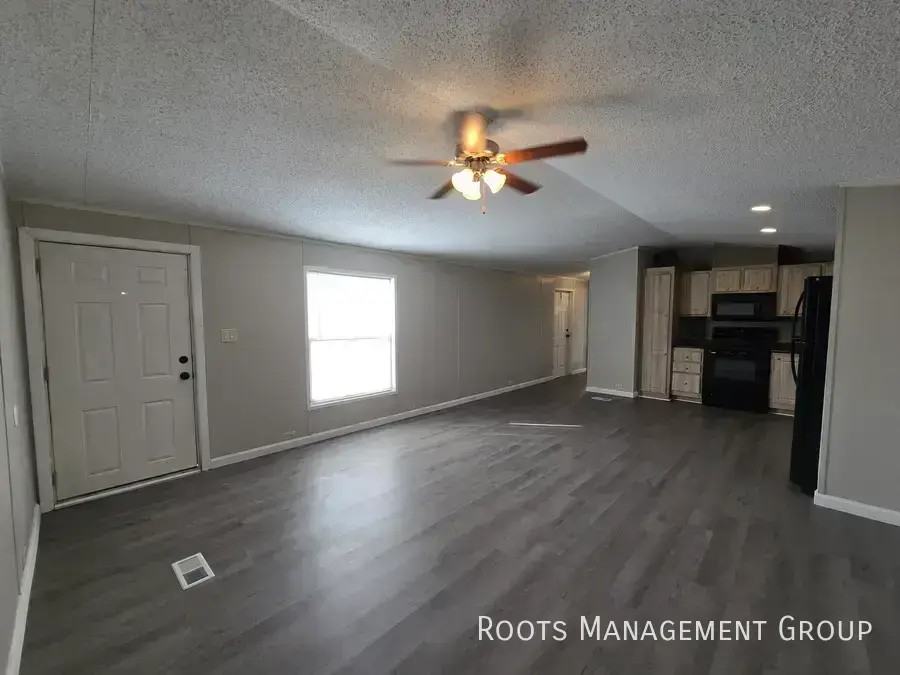 1233 Knotty Elm Loop #123 - Photo 4 of 21