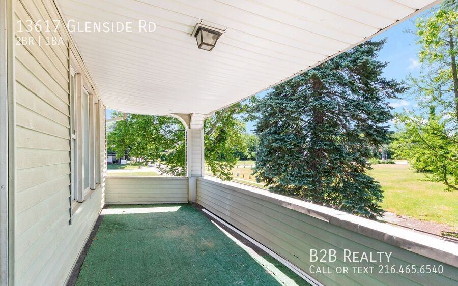 13617 Glenside Rd - Photo 2 of 41