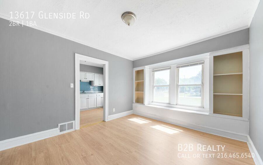 13617 Glenside Rd - Photo 5 of 41