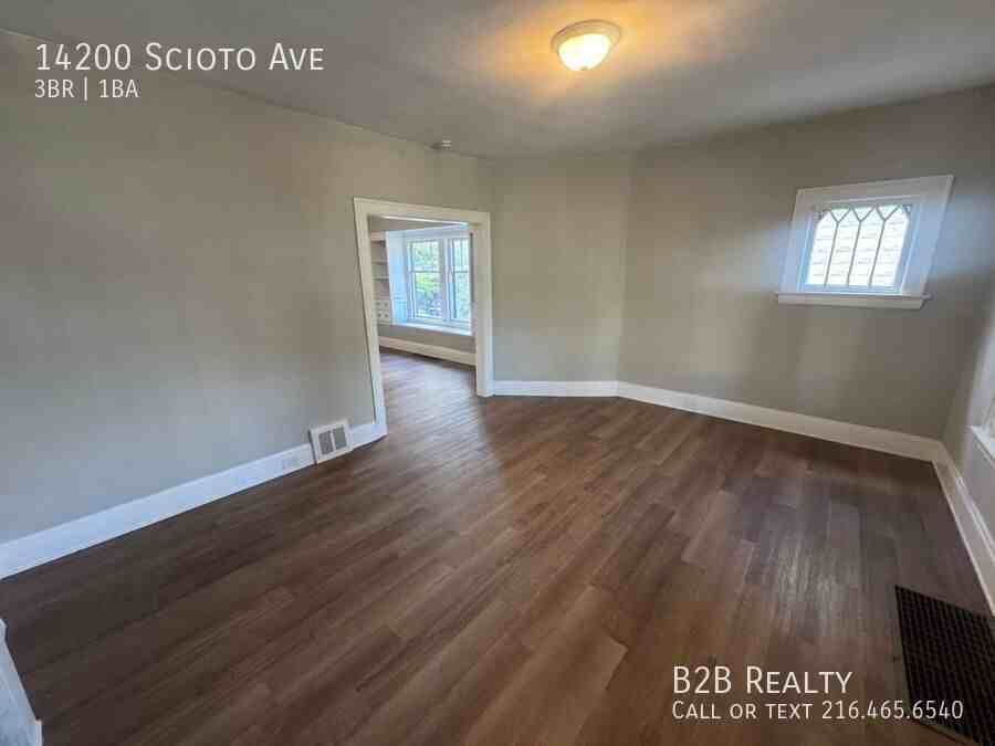 14200 Scioto Ave - Photo 2 of 21