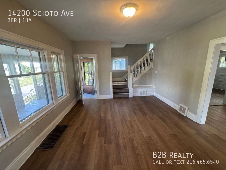 14200 Scioto Ave - Photo 3 of 21