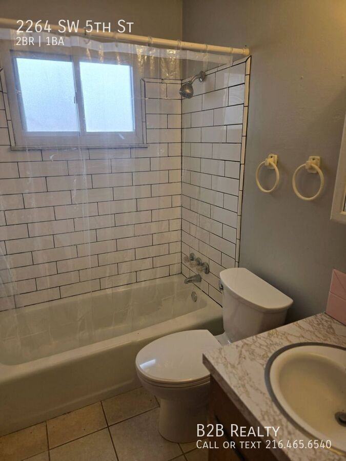 2266 5th St Sw - Photo 2 of 28