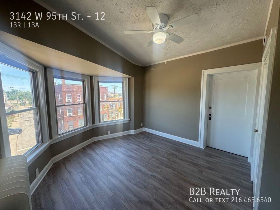 3142 W 95th St #12 - Photo 2 of 21