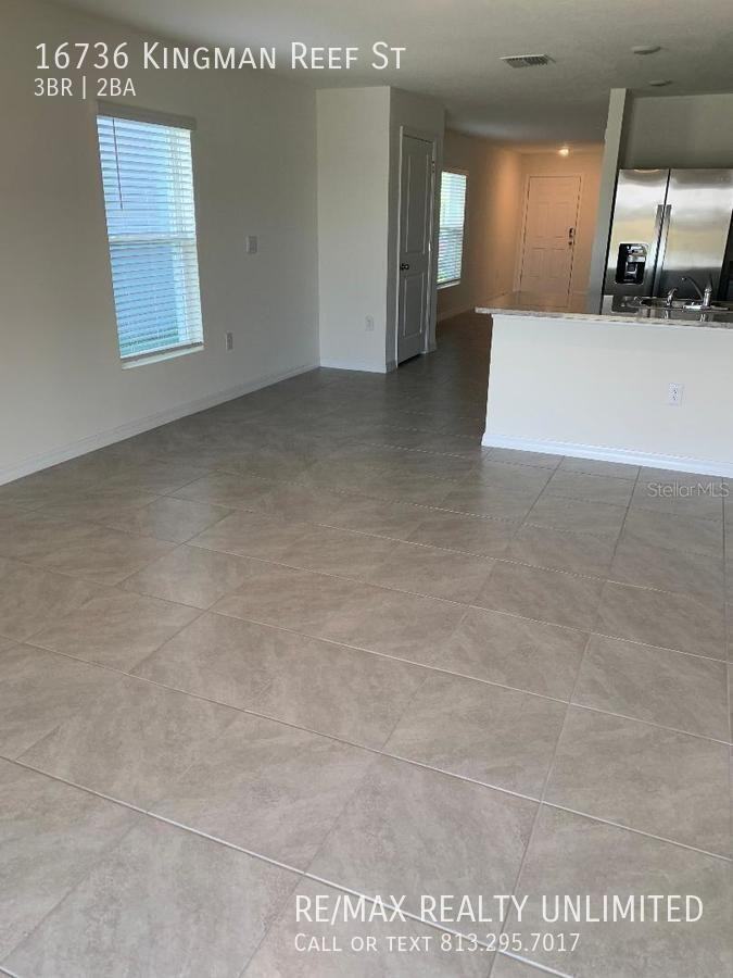 16736 Kingman Reef St - Photo 2 of 24