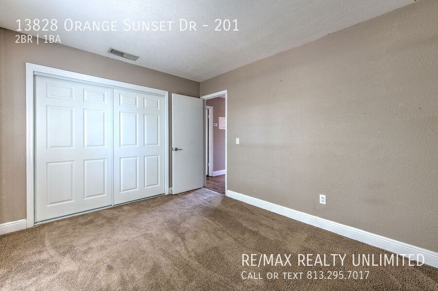 13828 Orange Sunset Dr #201 - Photo 5 of 37