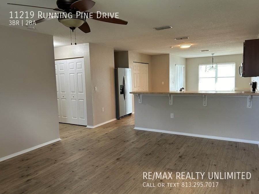 11219 Running Pine Dr - Photo 7 of 33