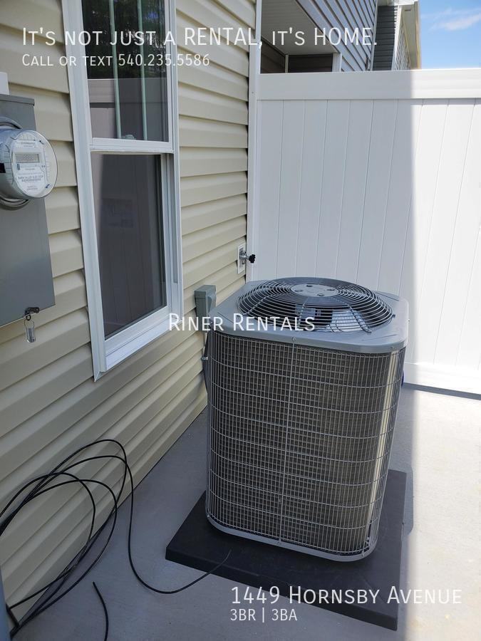 1449 Hornsby Ave - Photo 7 of 43