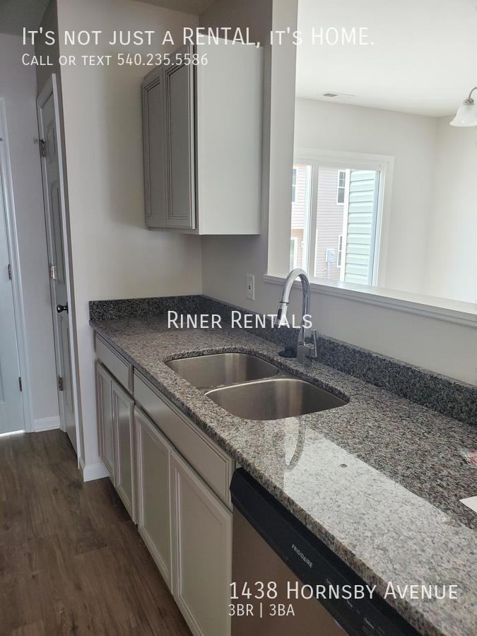 1438 Hornsby Ave - Photo 6 of 29