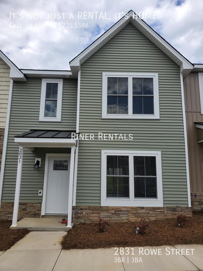 2831 Rowe St - Photo 2 of 40