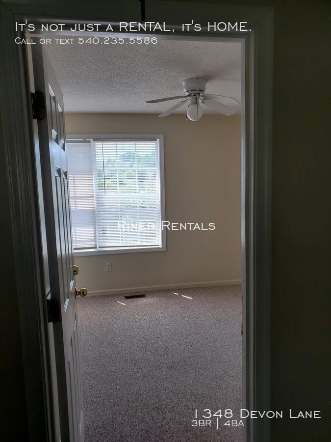 1348 Devon Ln - Photo 2 of 11