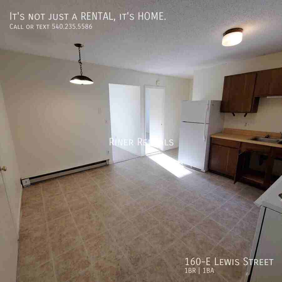 160 Lewis St Apt E - Photo 2 of 6