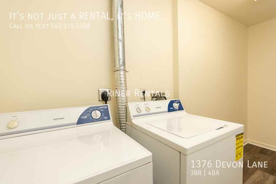 1376 Devon Ln - Photo 7 of 41