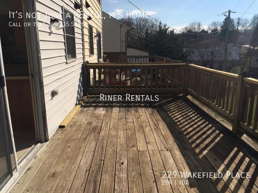 229 Wakefield Pl - Photo 2 of 9