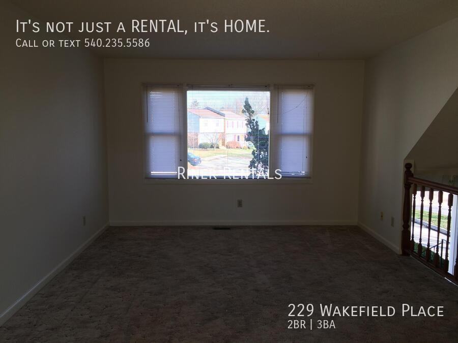 229 Wakefield Pl - Photo 3 of 9