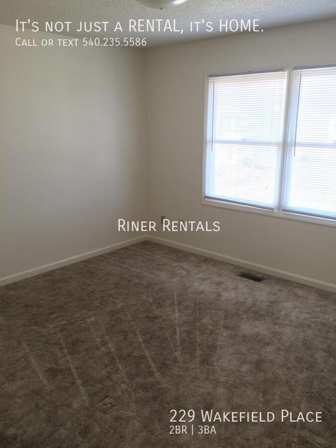 229 Wakefield Pl - Photo 5 of 9