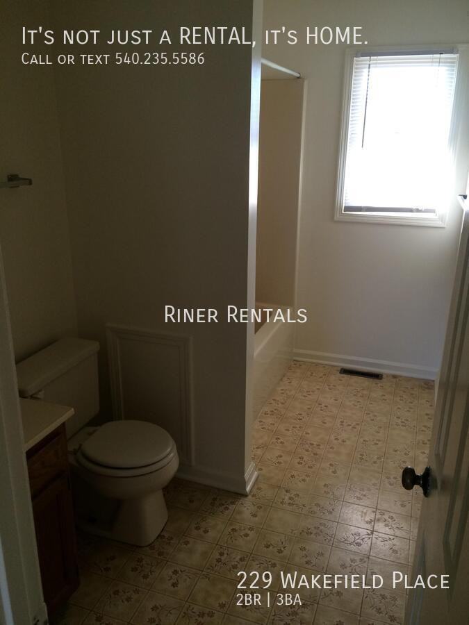 229 Wakefield Pl - Photo 7 of 9