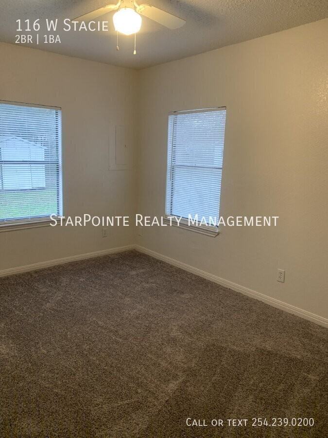 116 W Stacie Rd - Photo 6 of 8